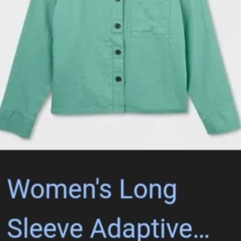 NEW With tag Universal Thread Women's Long Sleeve Relaxed Fit Button Shirt